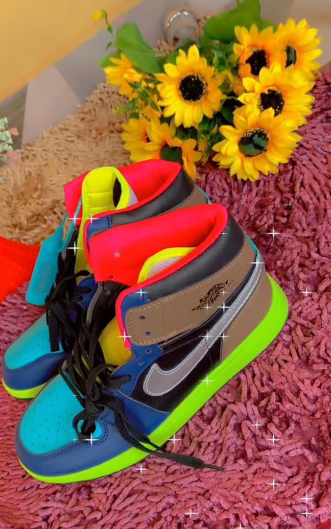 Sneaker 01 Imagine yourself in this pretty pair.. Very attractive appearance.