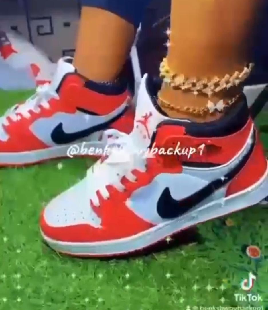 Sneaker 27 This is a Nike sneaker for both genders